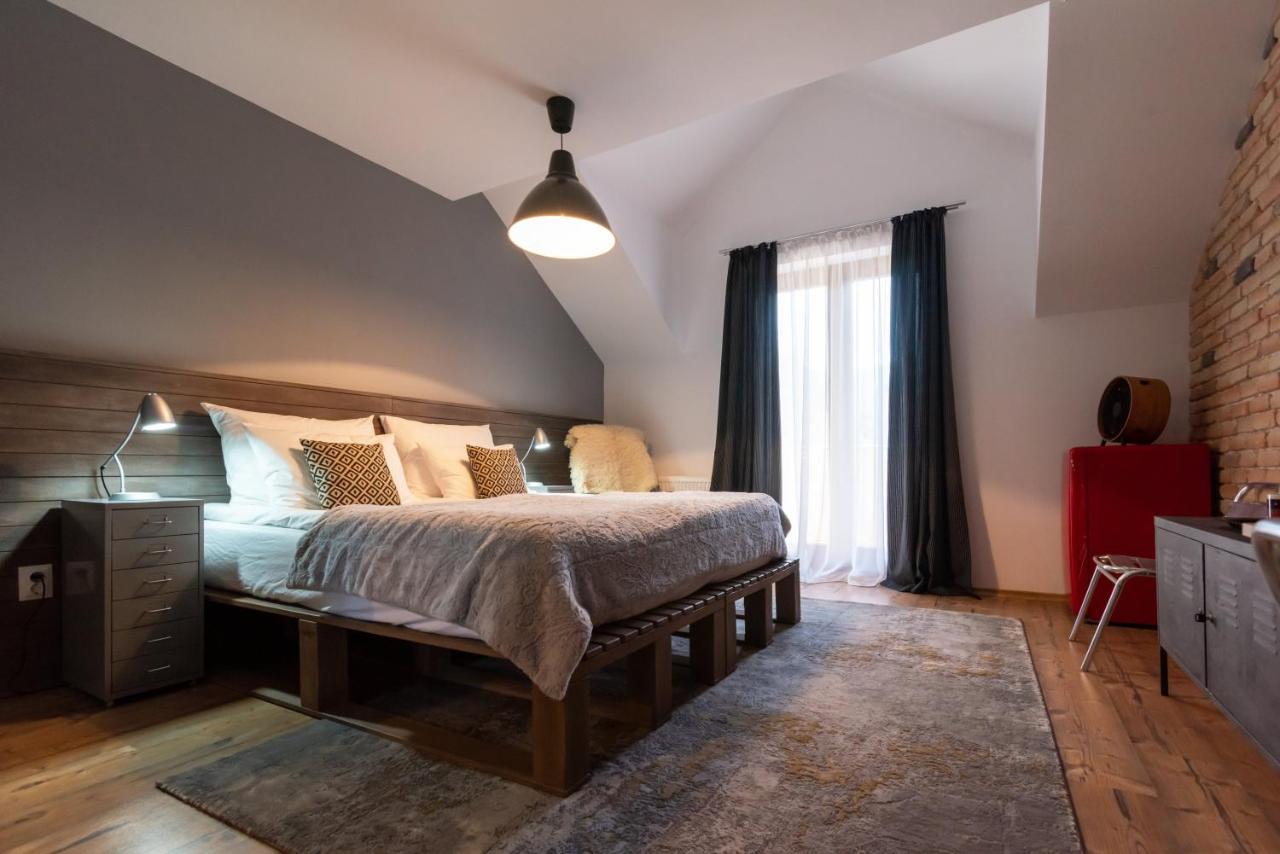 Rocker'S Inn Szászkabánya Kültér fotó